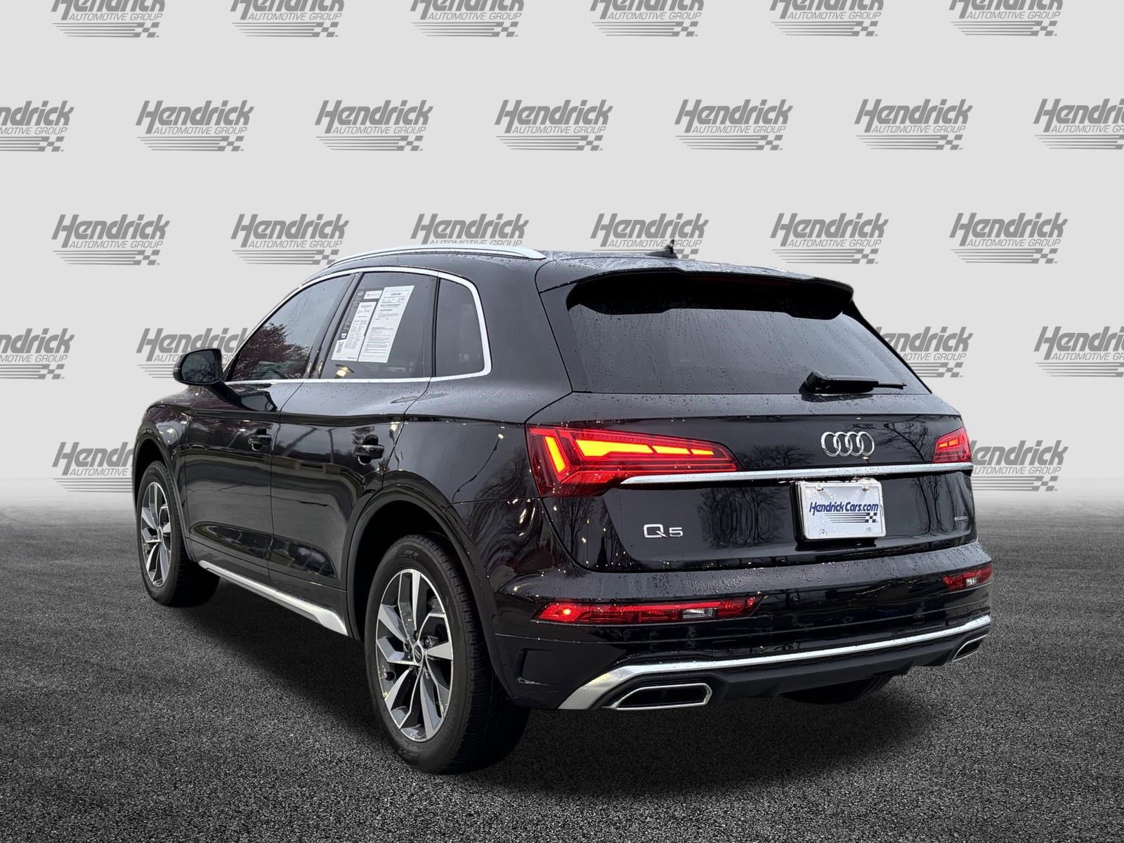 Used 2023 Audi Q5 2.0T Prestige w/ Prestige Package image 8
