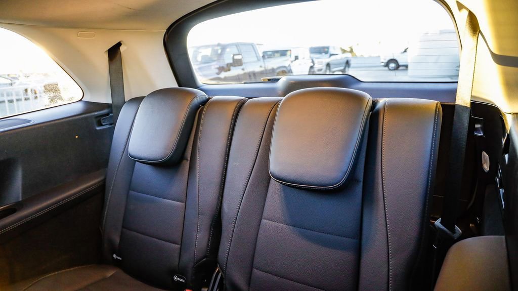 Used 2024 Mercedes-Benz GLS 450 4MATIC image 21