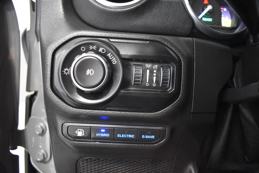 Used 2021 Jeep Wrangler Unlimited Sahara image 19