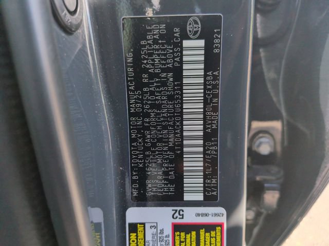 Used 2026 Toyota Camry SE FWD image 31