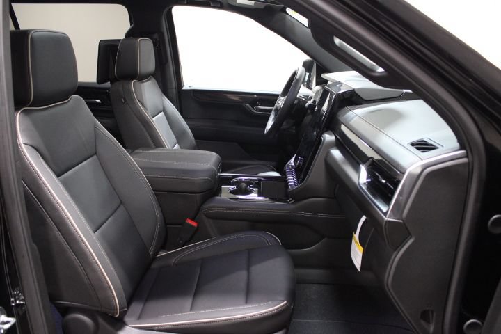 New 2026 GMC Yukon XL Elevation w/ Elevation Premium Package AWD/4WD image 28