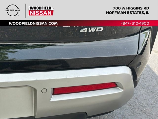 Certified 2023 Nissan Pathfinder Platinum AWD/4WD image 13
