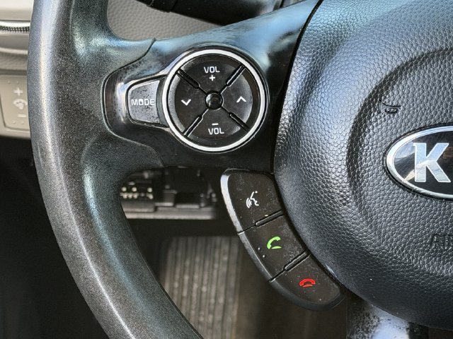 Used 2019 Kia Soul w/ Convenience Package FWD image 12