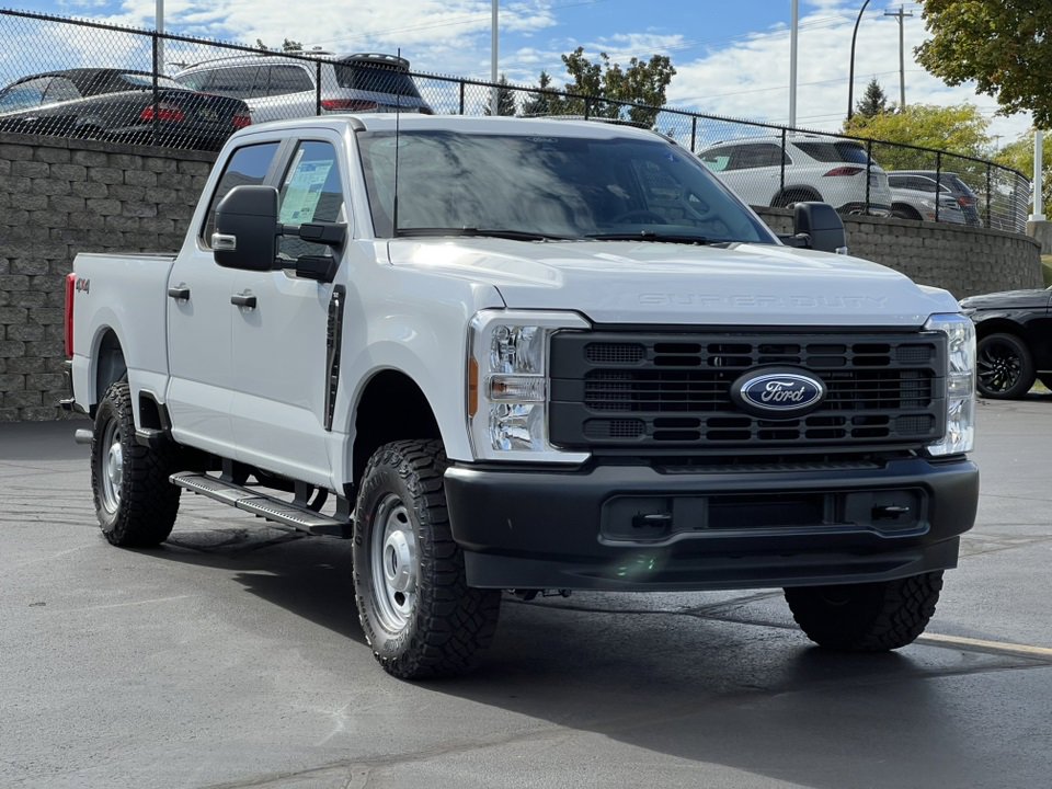New 2026 Ford F250 4x4 Crew Cab Super Duty image 38
