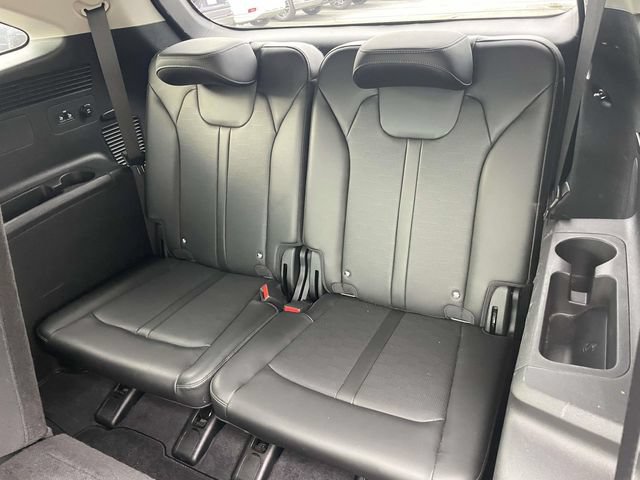 Used 2024 Kia Sorento S AWD/4WD image 13