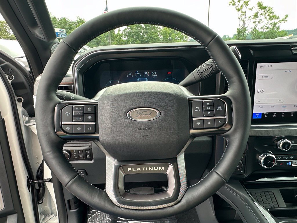 New 2026 Ford F350 Platinum w/ FX4 Off-Road Package AWD/4WD image 8