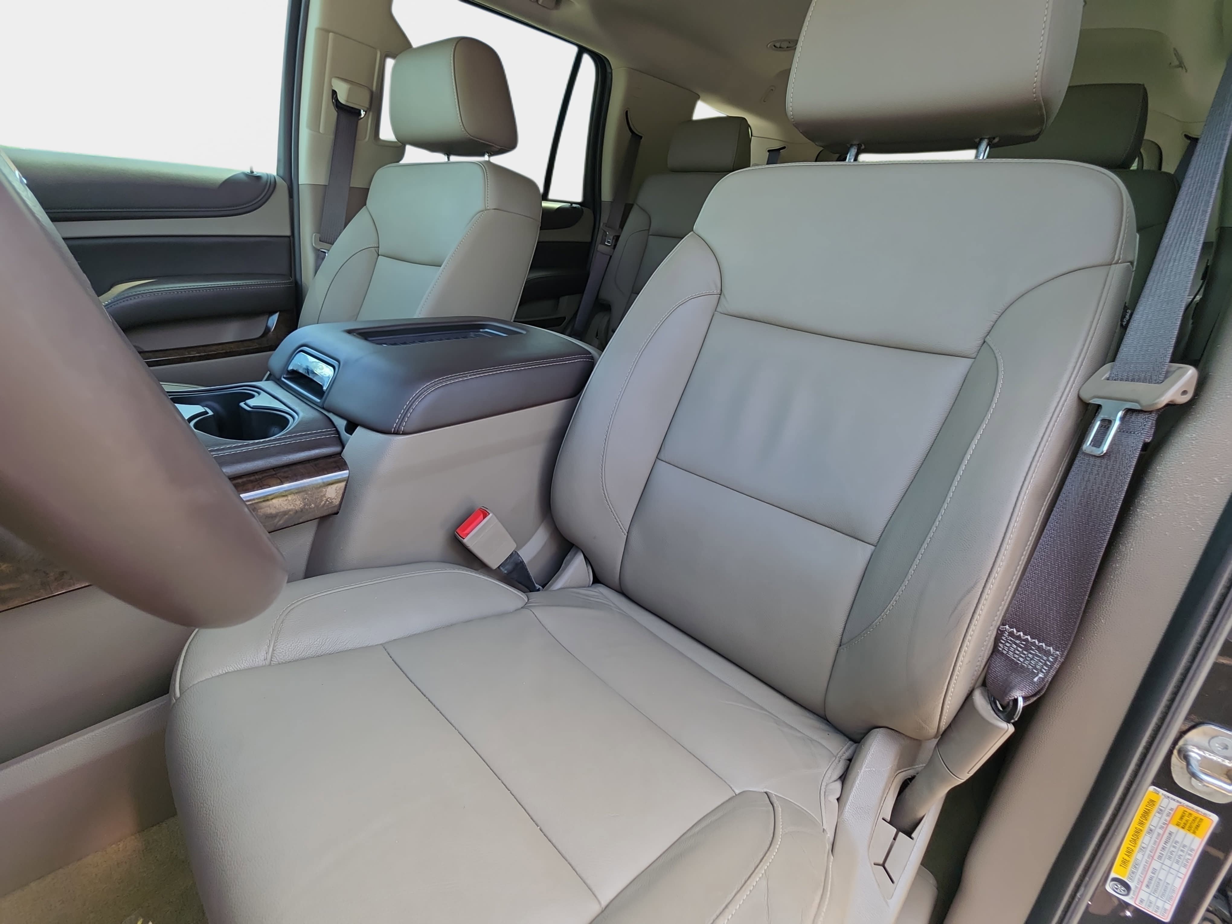 Used 2017 Chevrolet Tahoe LT AWD/4WD image 16