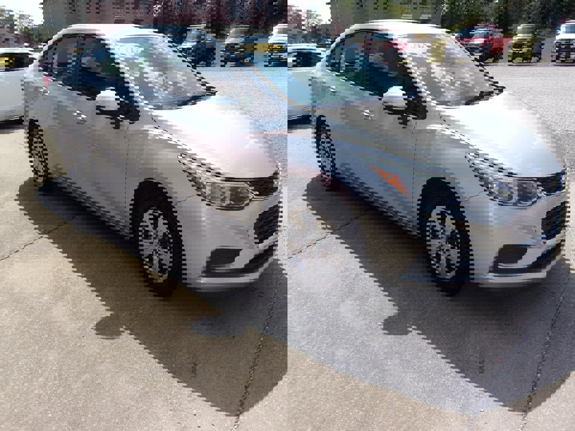 Used 2018 Chevrolet Cruze LS w/ LS Fleet Convenience Package image 3