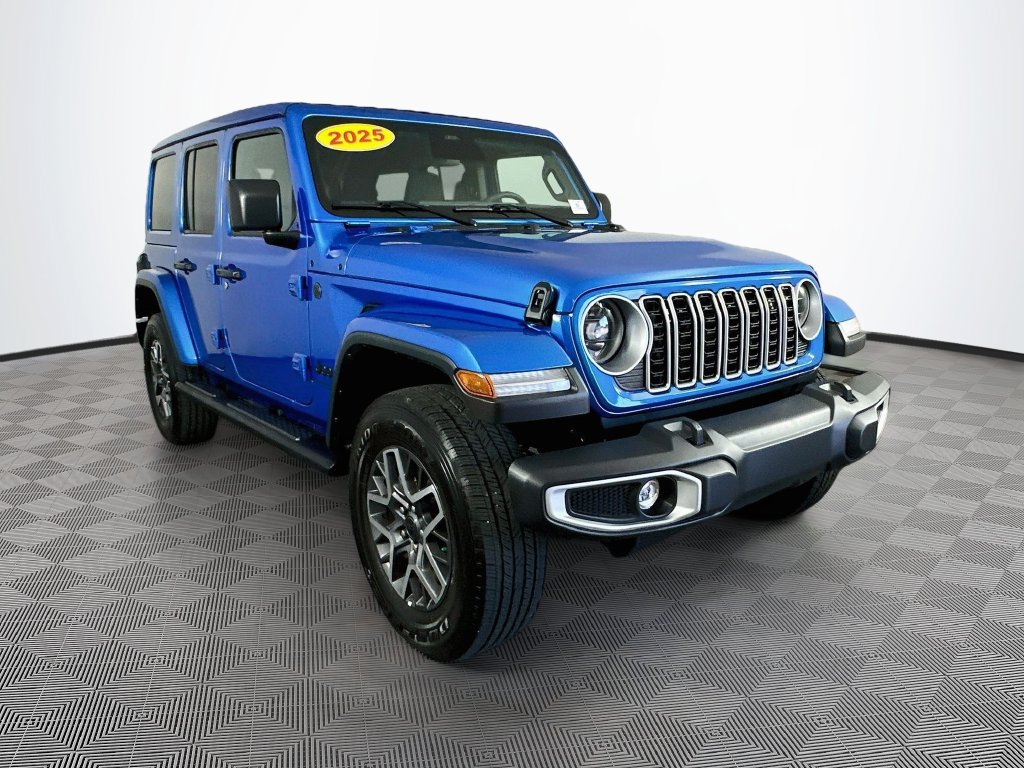 Certified 2025 Jeep Wrangler Unlimited Sahara AWD/4WD image 2