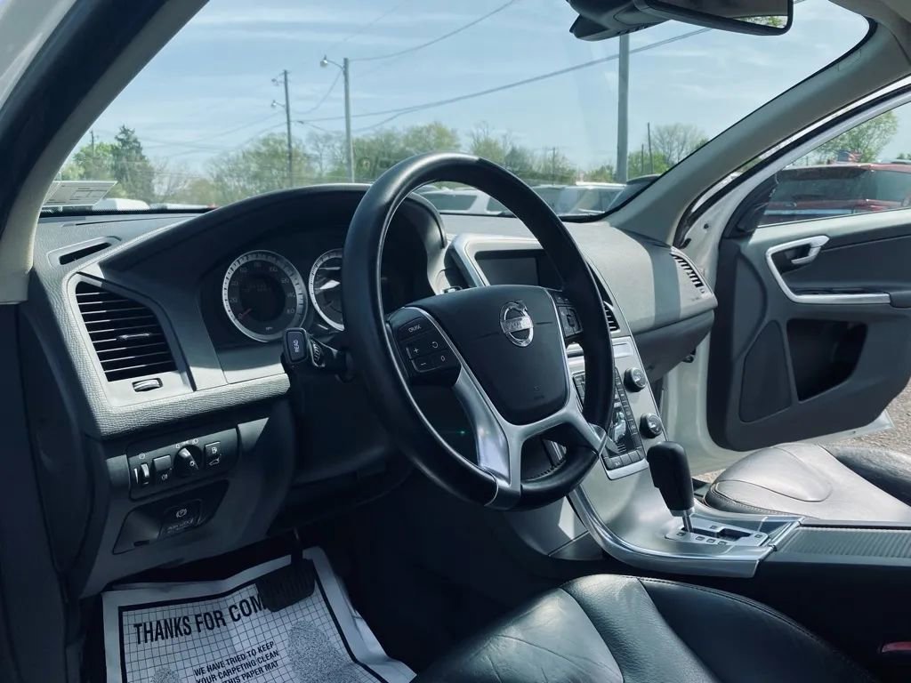 Used 2012 Volvo XC60 T6 image 18