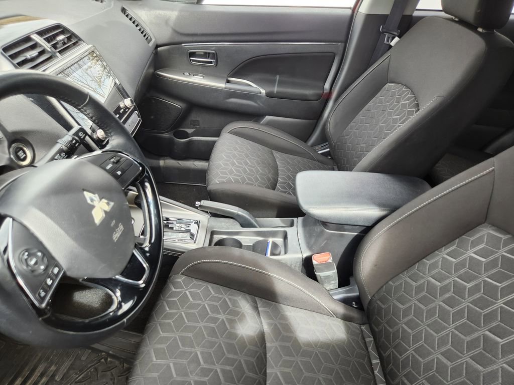 Used 2021 Mitsubishi Outlander Sport SE image 24