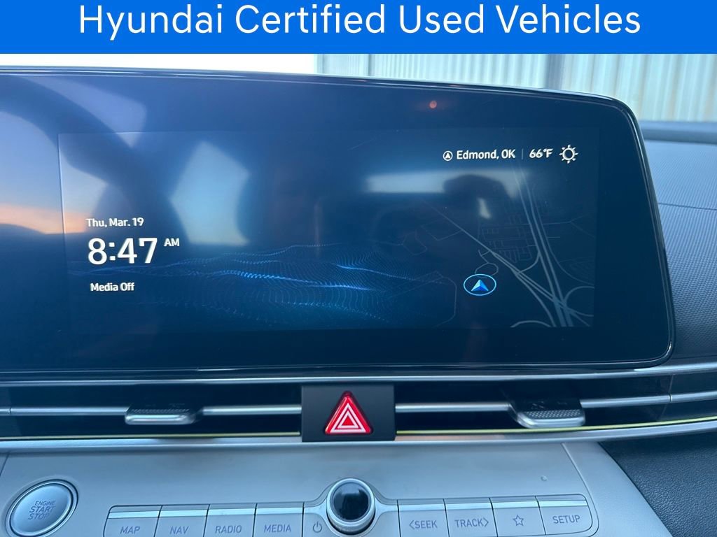 Certified 2023 Hyundai Elantra Limited w/ Preferred Accessory Package image 23