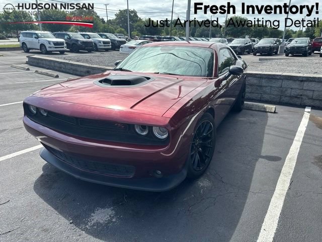 Used 2017 Dodge Challenger R/T Plus RWD video 1