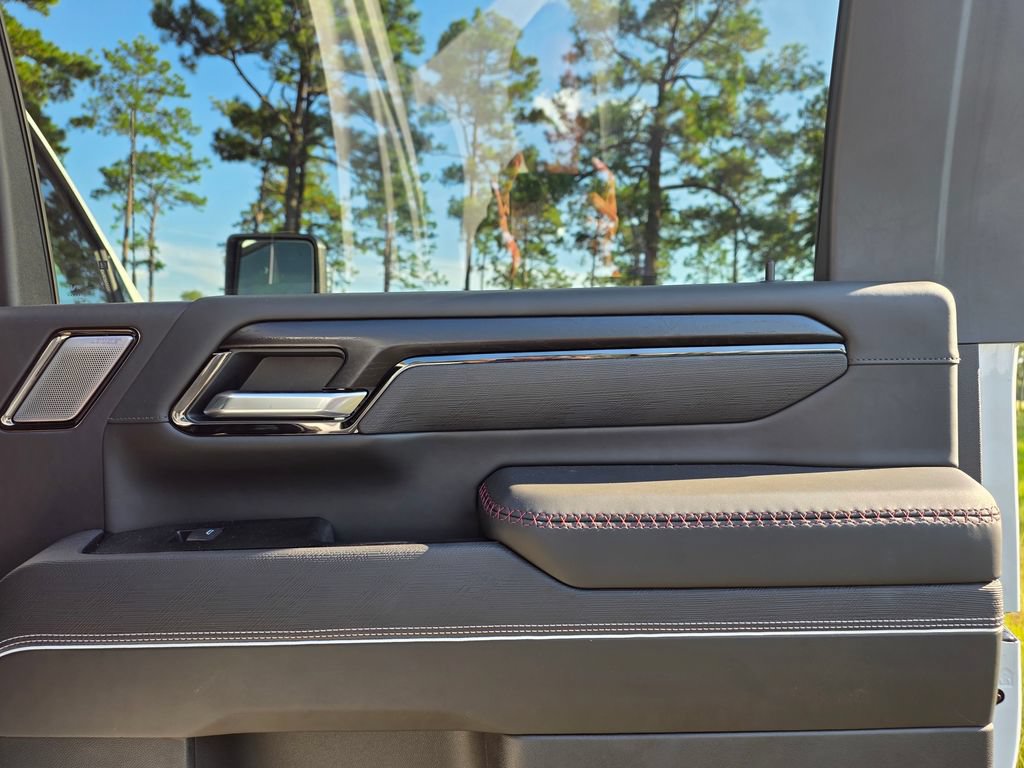 Used 2026 GMC Sierra 2500 AT4X AWD/4WD image 24