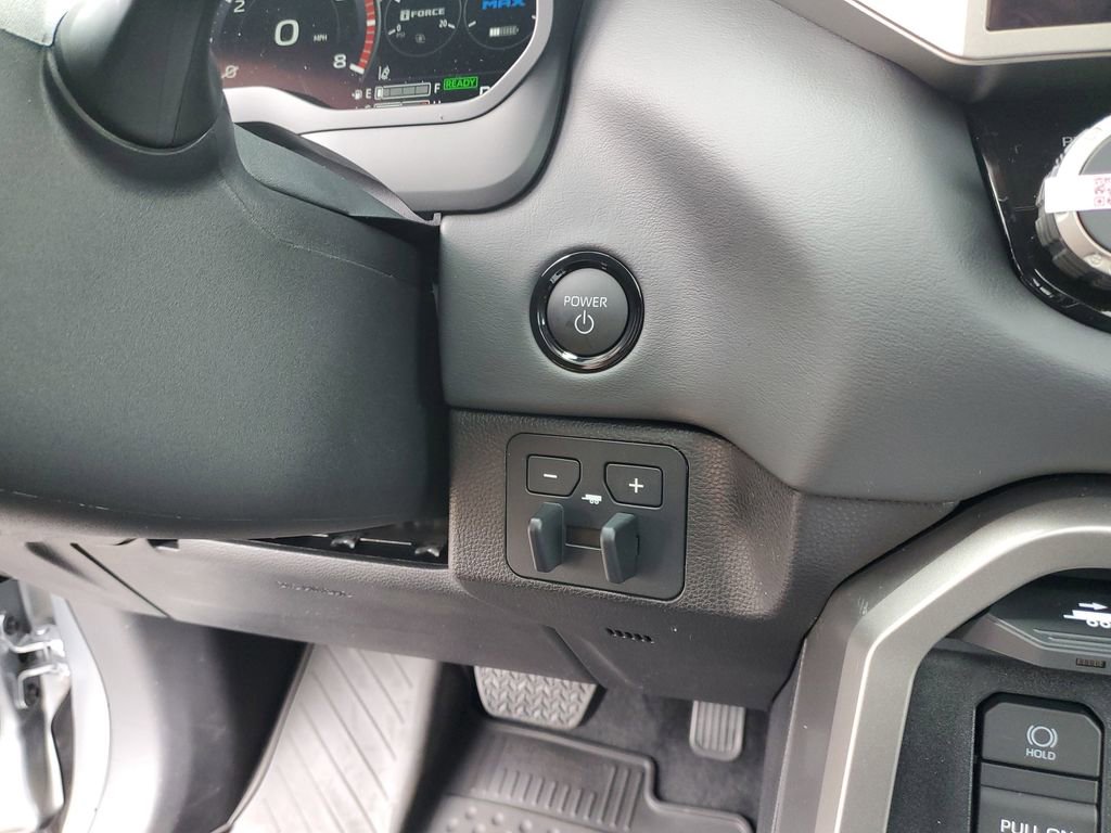 New 2026 Toyota Sequoia Platinum image 27