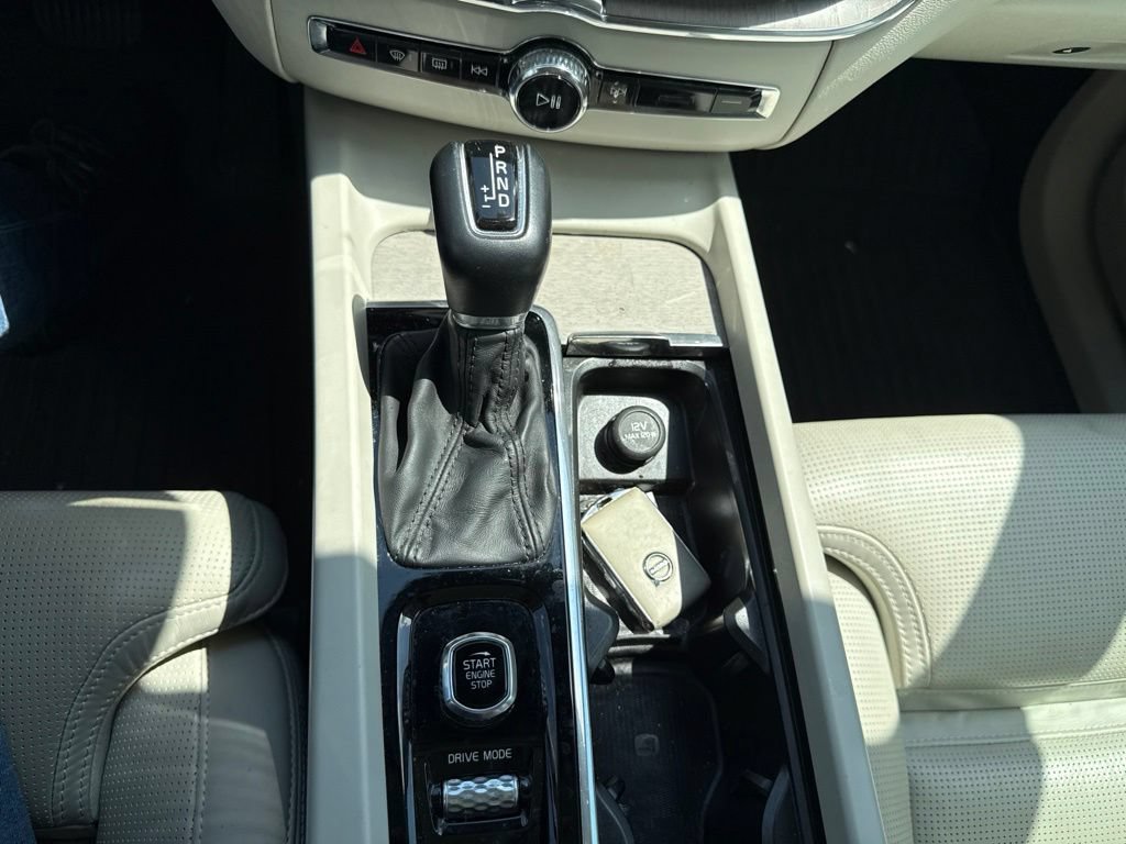 Used 2019 Volvo XC60 T6 Inscription w/ Protection Package Premier AWD/4WD image 21