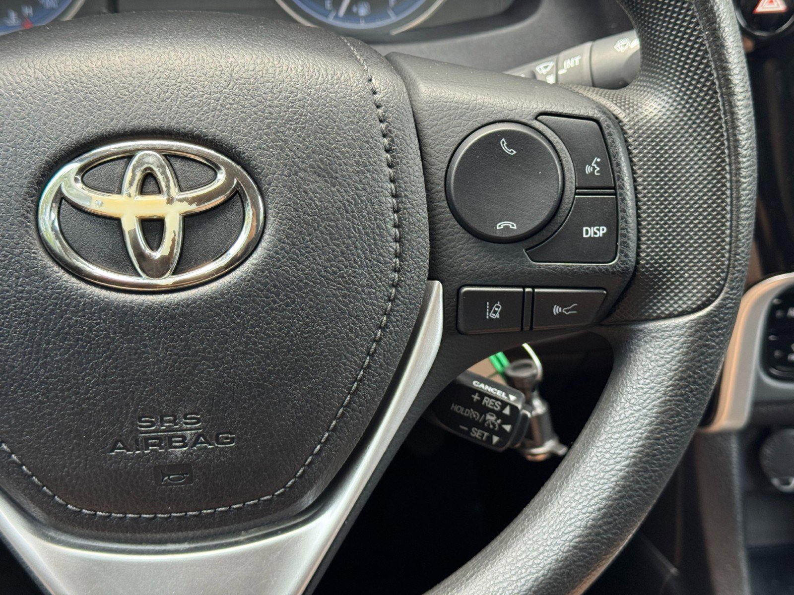 Used 2019 Toyota Corolla LE w/ Carpet Mat Package (TMS) FWD image 20