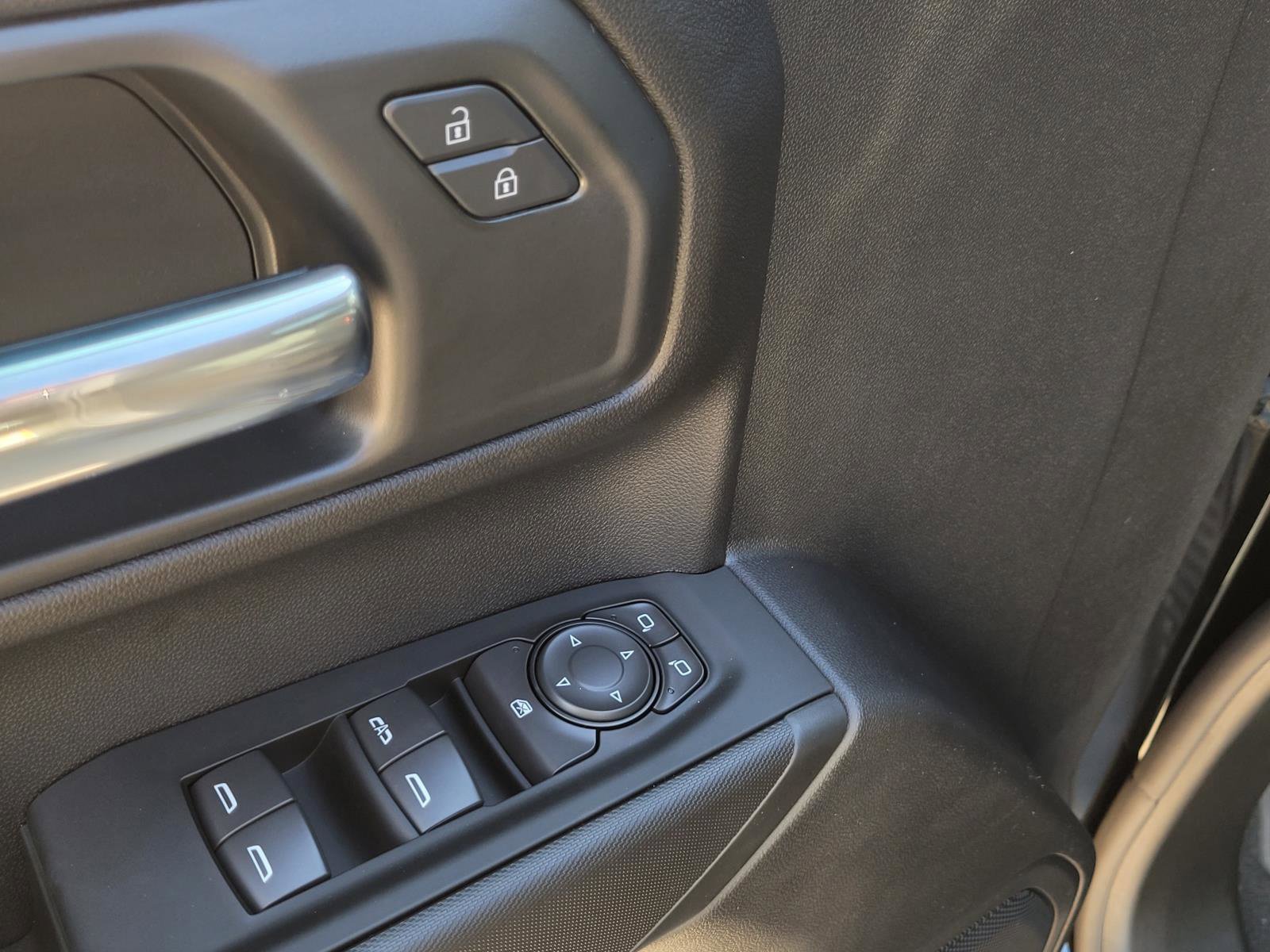 New 2026 Chevrolet Silverado 1500 Custom AWD/4WD image 13