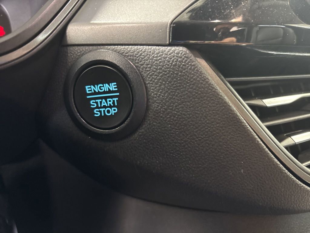 Used 2023 Ford Escape Active image 9