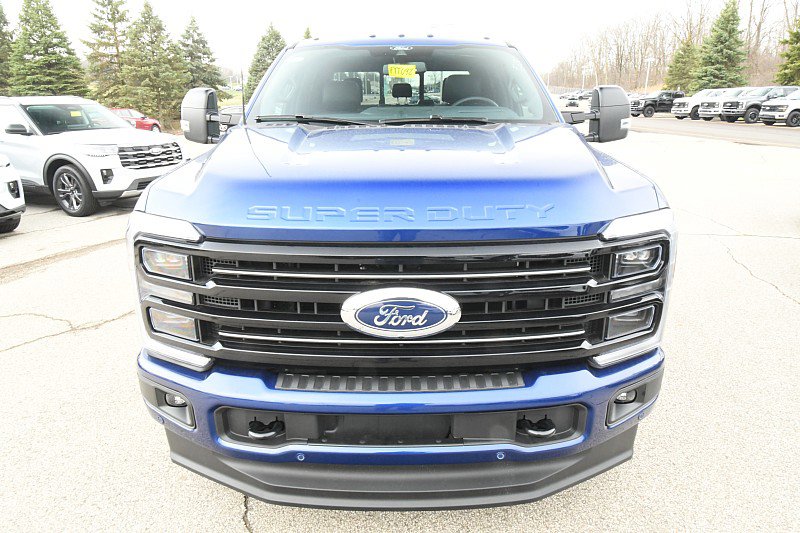 New 2026 Ford F350 Platinum w/ FX4 Off-Road Package AWD/4WD image 2