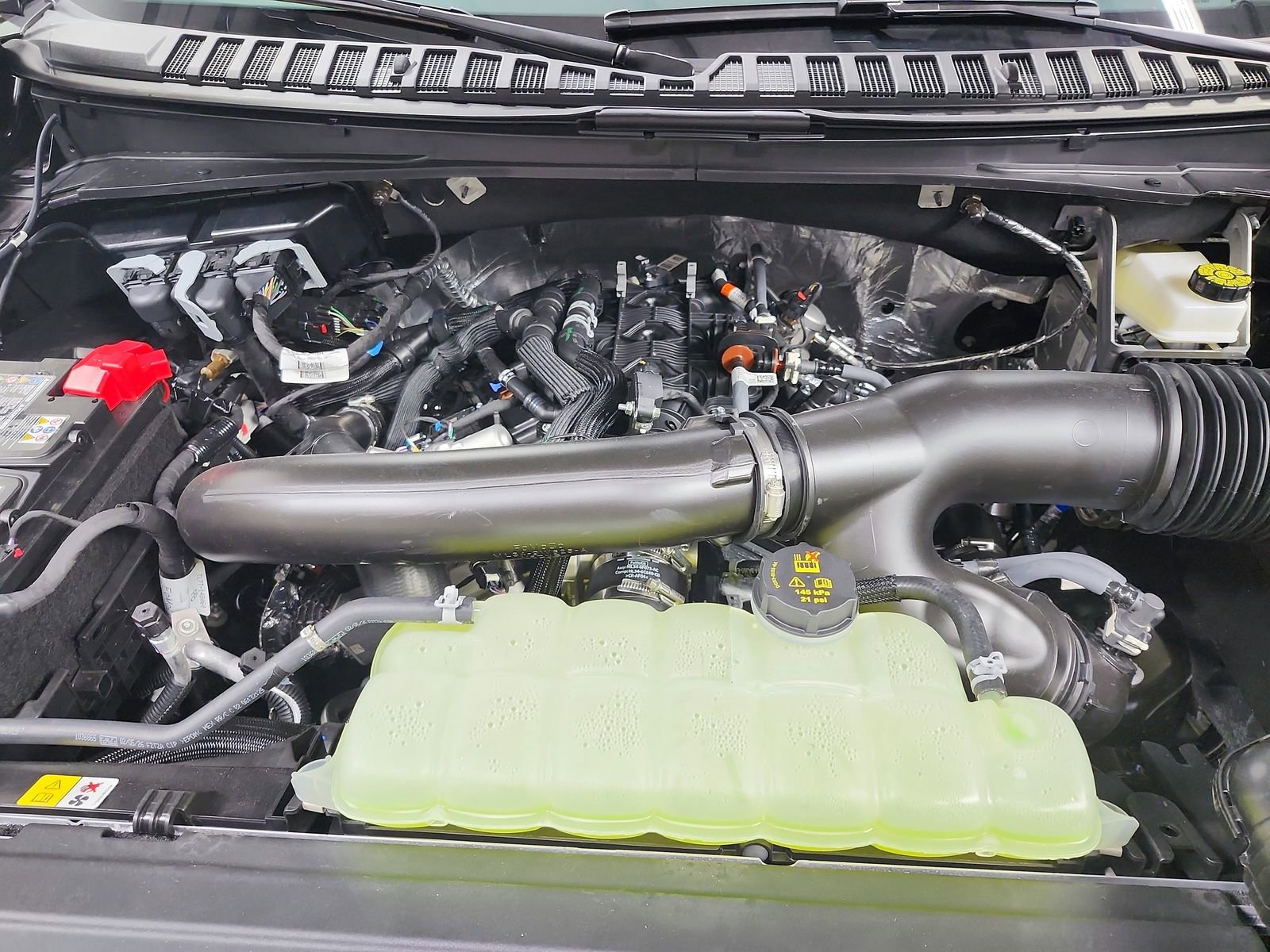 New 2026 Ford Expedition Active image 17