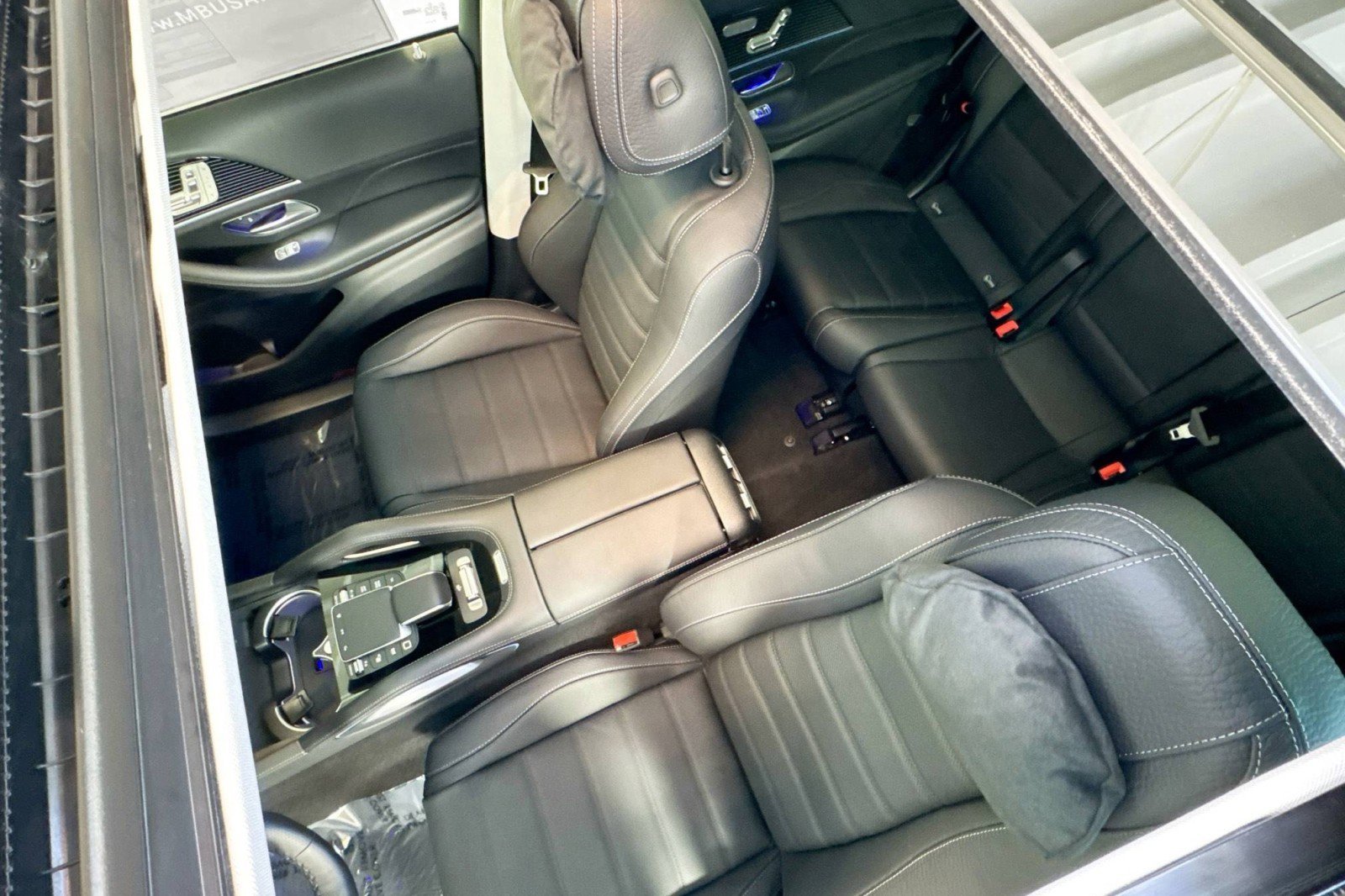 New 2026 Mercedes-Benz GLS 450 4MATIC image 19