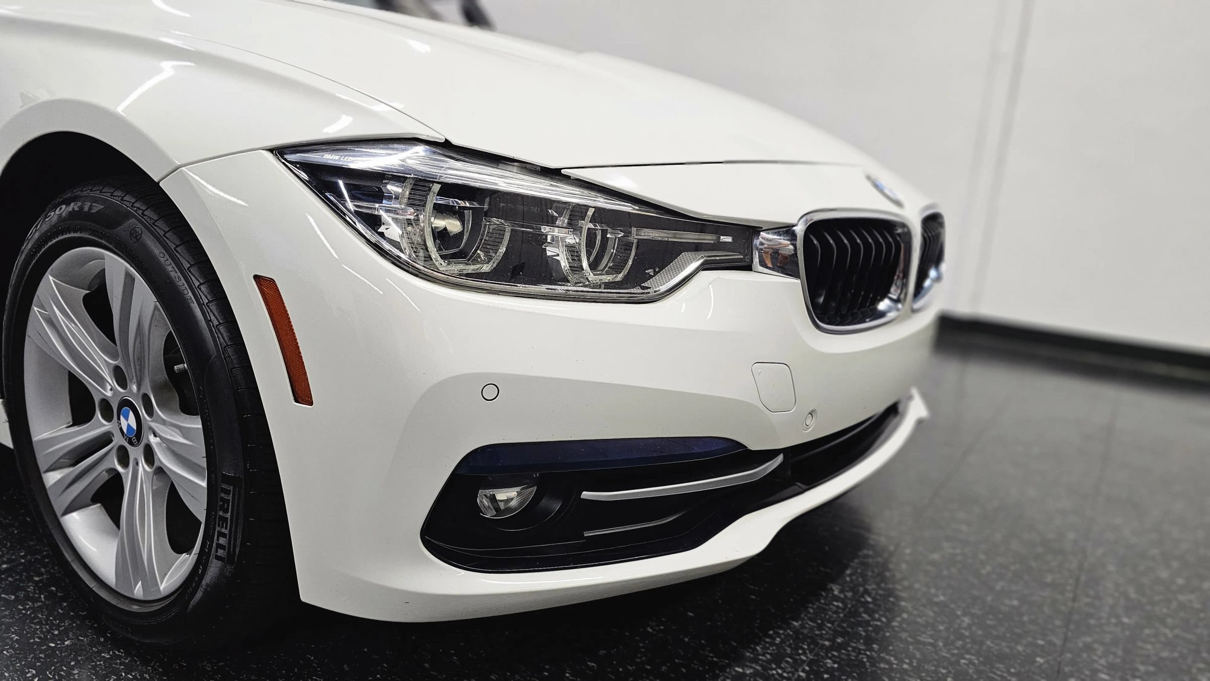 Used 2018 BMW 328d Sedan RWD image 24