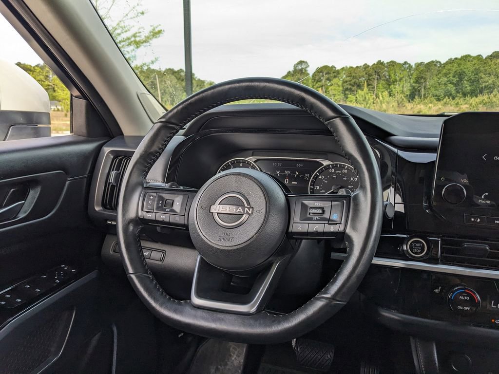 Used 2024 Nissan Pathfinder SL w/ SL Premium Package image 24