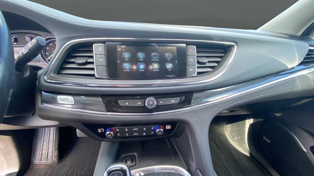 Used 2018 Buick Enclave Premium w/ LPO, Hit The Road Package AWD/4WD image 13