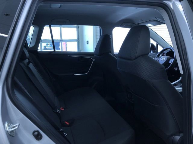 Certified 2025 Toyota RAV4 LE image 21