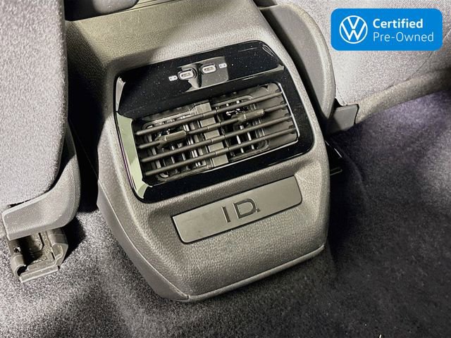 Certified 2022 Volkswagen ID.4 Pro AWD/4WD image 24