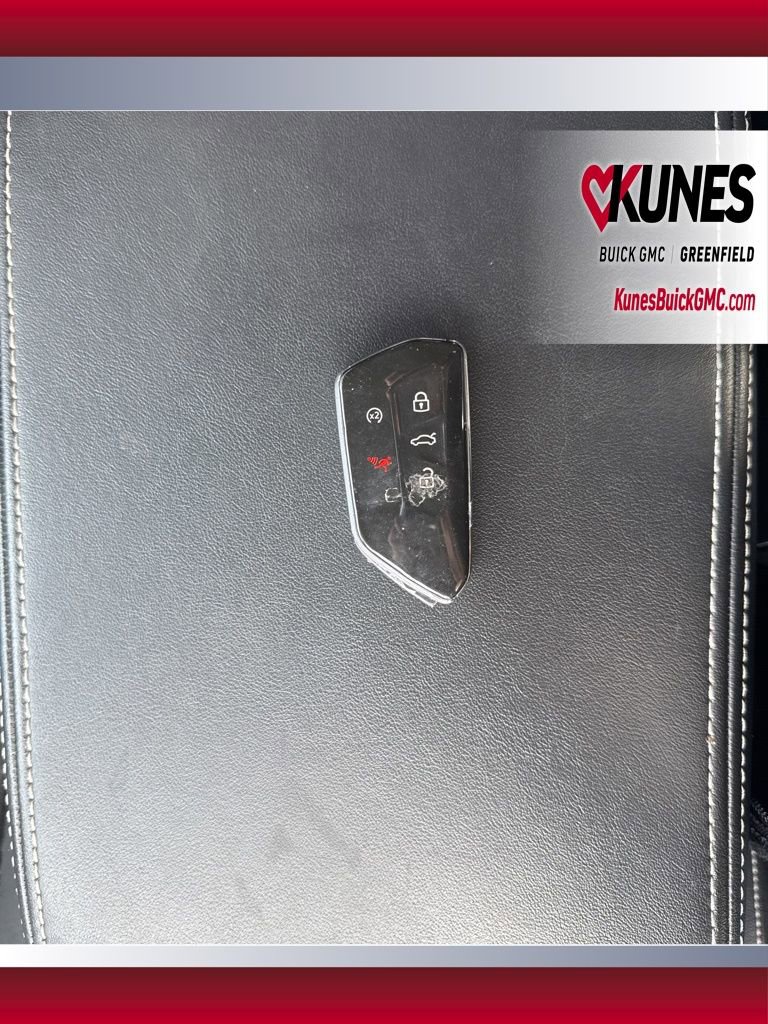 Used 2025 Volkswagen Atlas SE image 19