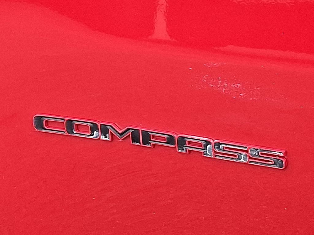 Used 2022 Jeep Compass Limited AWD/4WD image 29