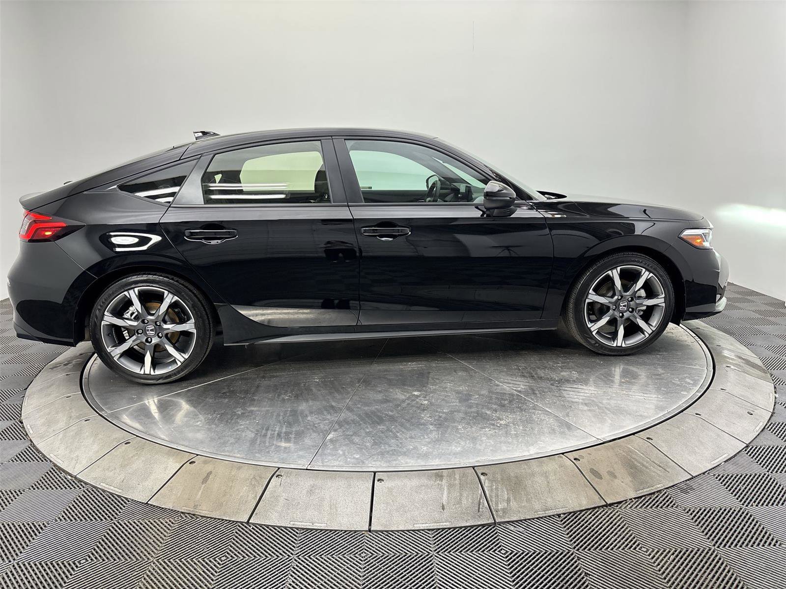 Used 2026 Honda Civic Sport Touring image 17