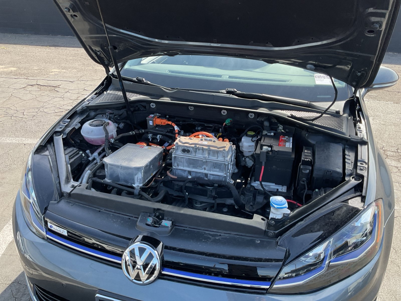 Used 2019 Volkswagen e-Golf SEL Premium FWD image 23