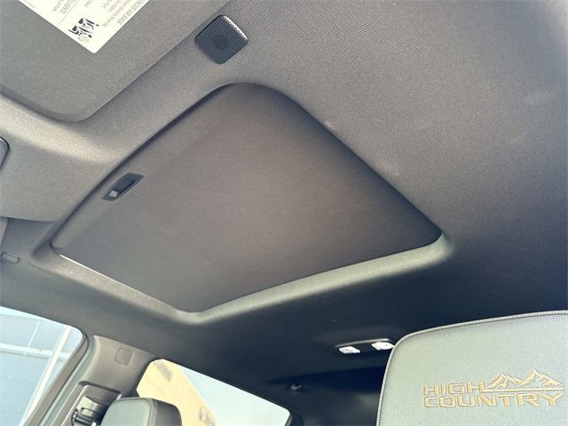 Used 2023 Chevrolet Silverado 1500 High Country w/ High Country Premium Package image 28