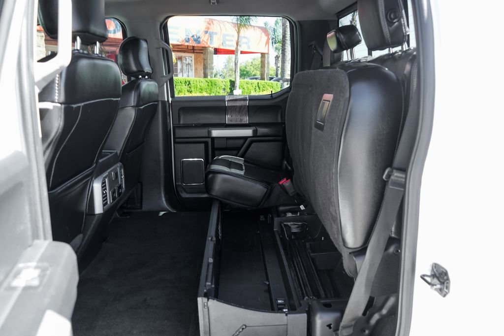 Used 2017 Ford F350 Lariat image 34
