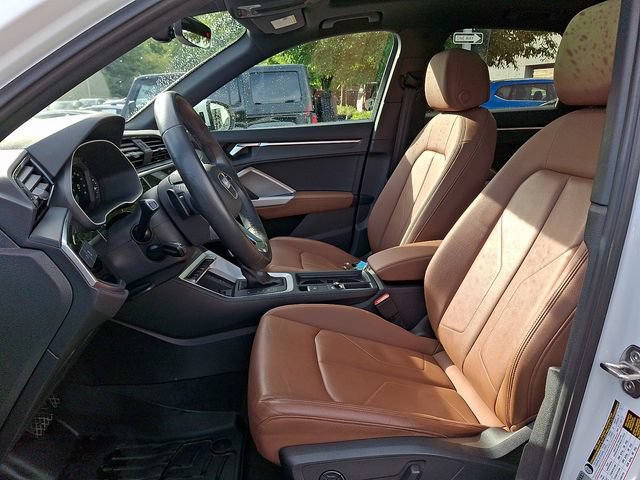 Used 2023 Audi Q3 2.0T Premium Plus w/ Premium Plus Package AWD/4WD image 13