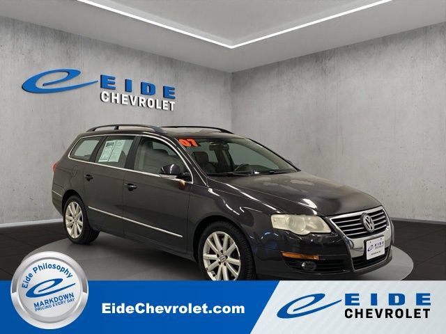 Used 2007 Volkswagen Passat 3.6 AWD/4WD image 1