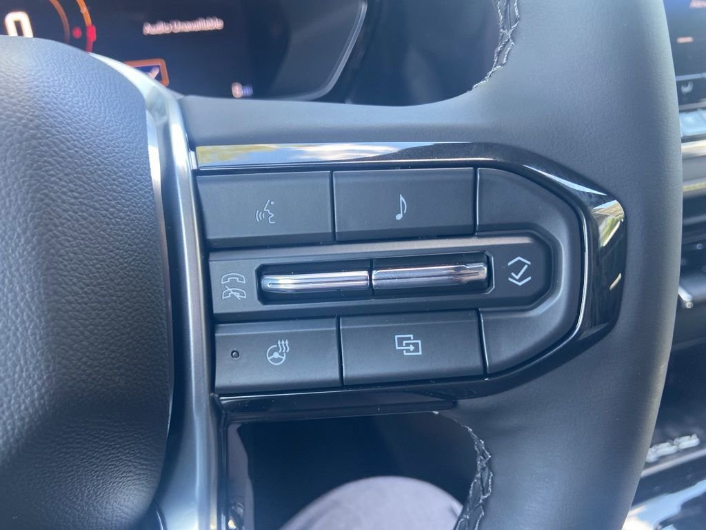 New 2025 Chevrolet Colorado ZR2 w/ Technology Package image 15