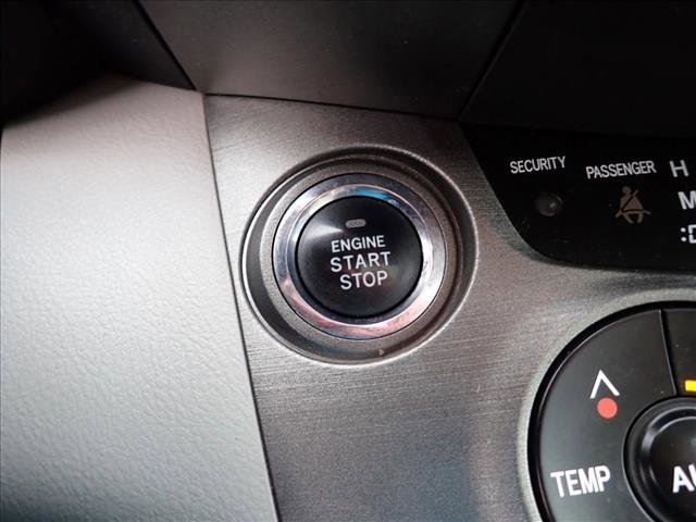 Used 2012 Toyota RAV4 Limited image 27