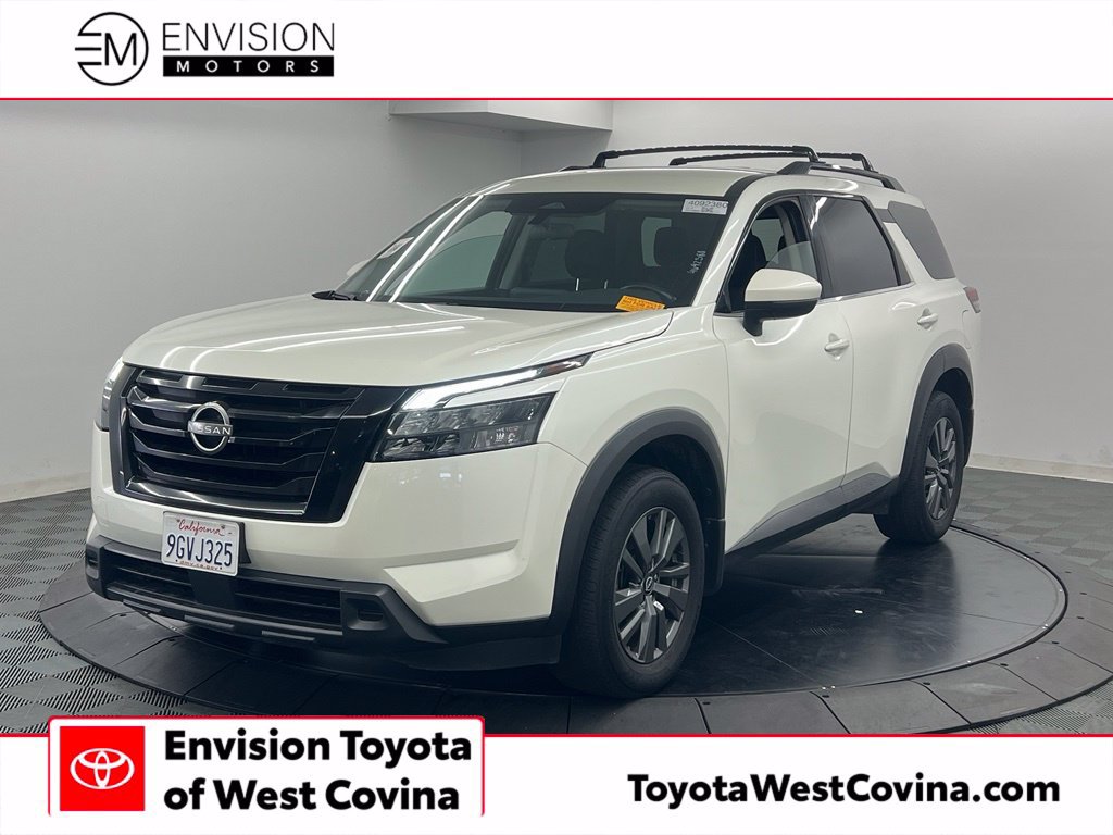 Used 2023 Nissan Pathfinder SV w/ Black Appearance Package
