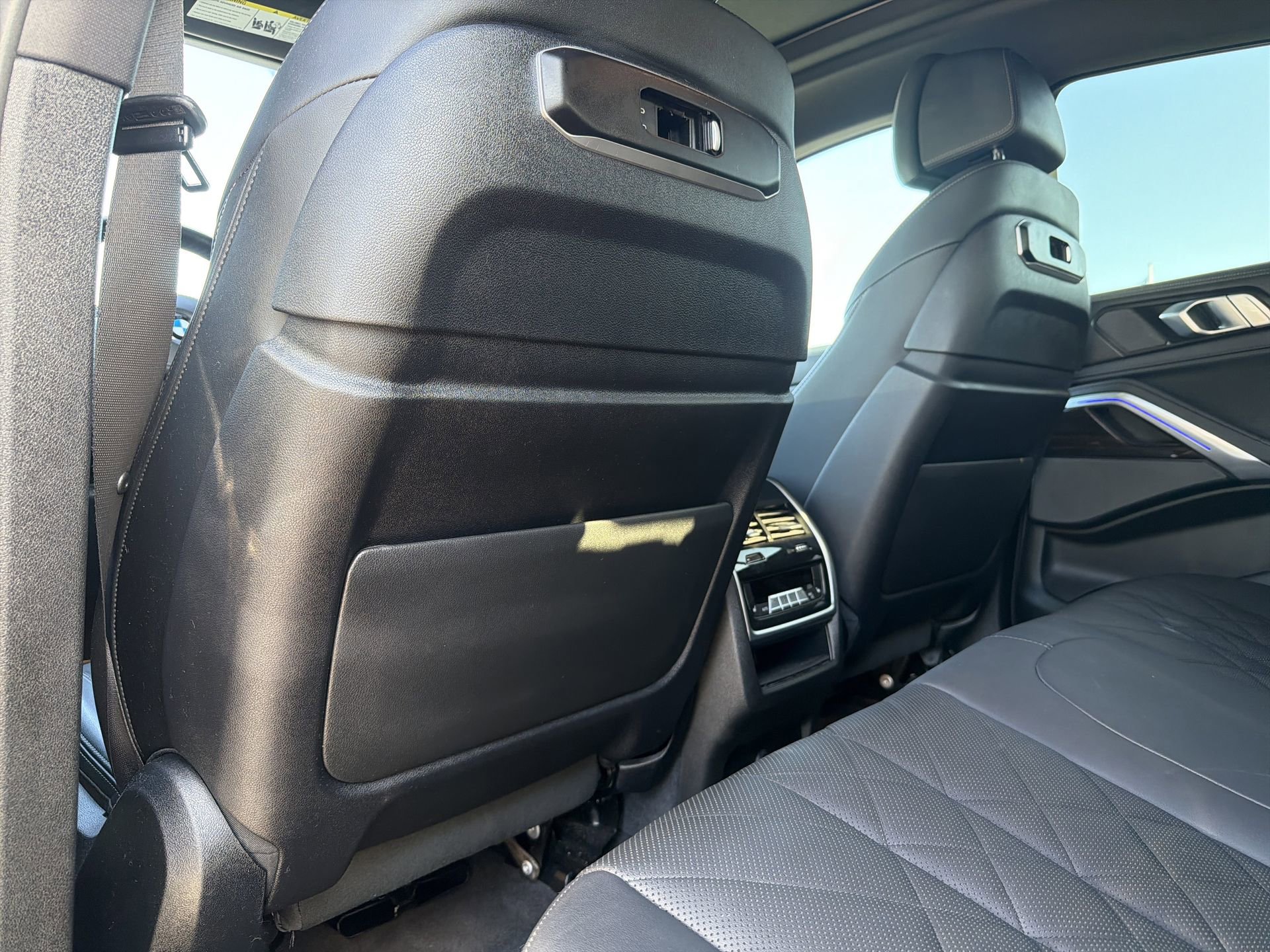 Certified 2024 BMW X6 xDrive40i image 19