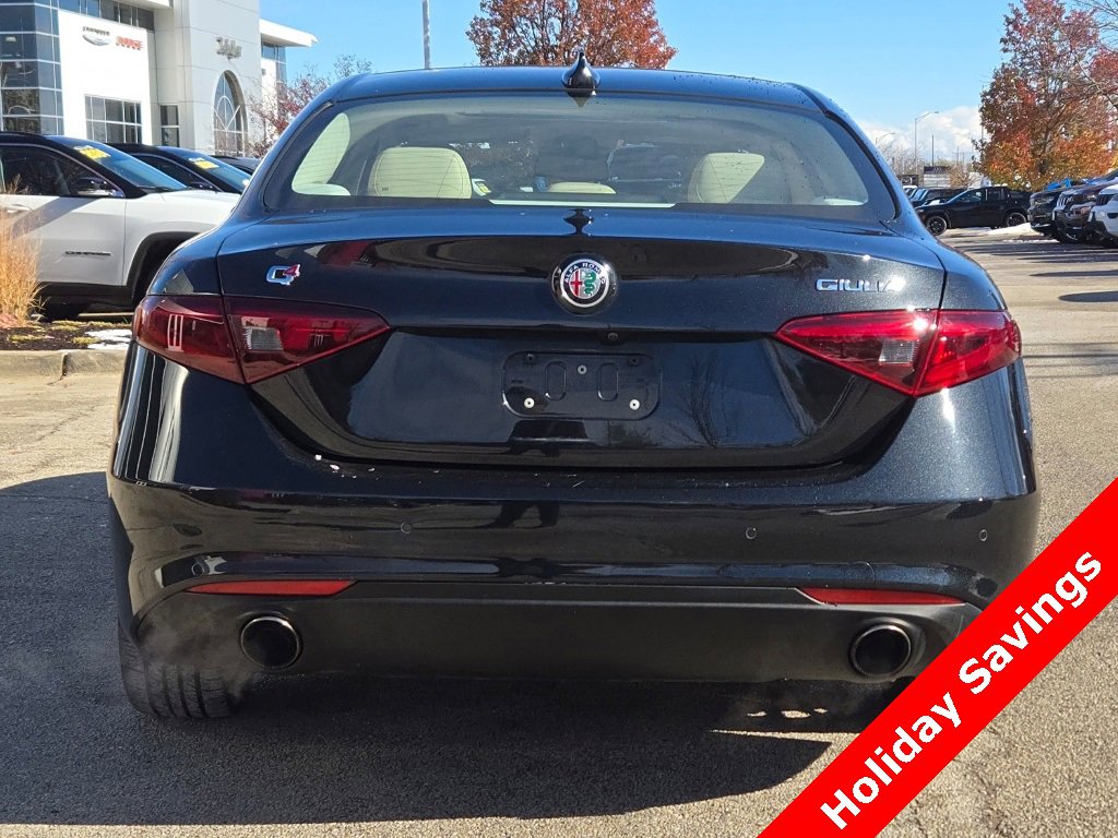 Used 2019 Alfa Romeo Giulia Ti w/ Quick Order Package 22X Lusso image 12