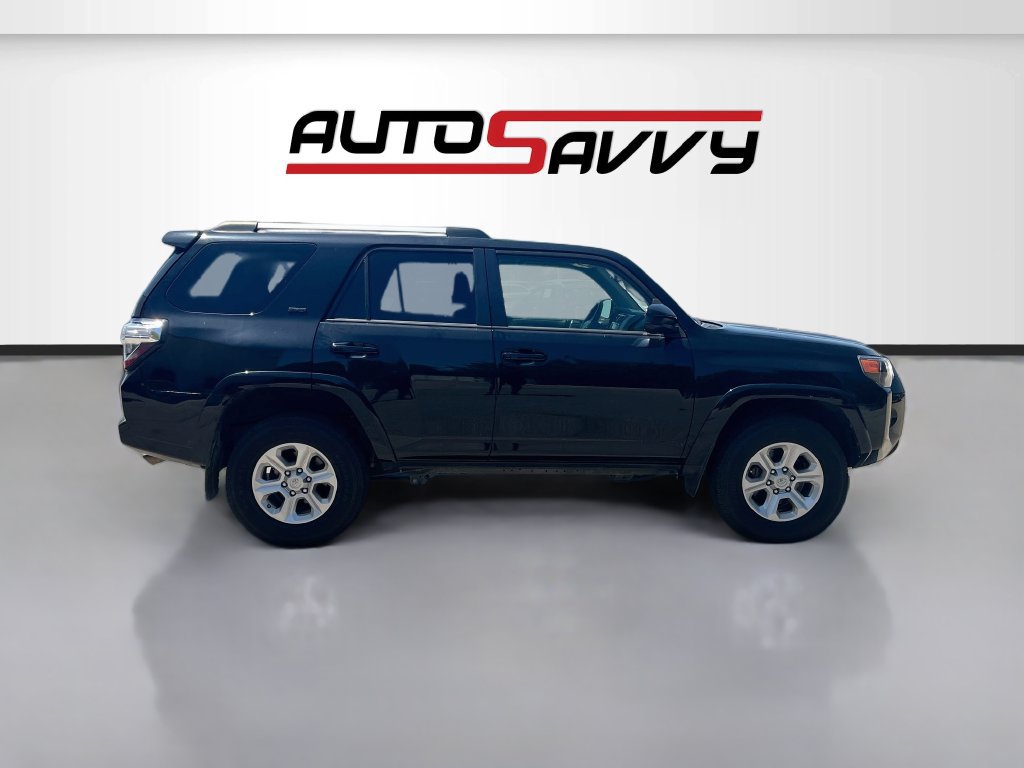 Used 2023 Toyota 4Runner SR5 AWD/4WD image 8