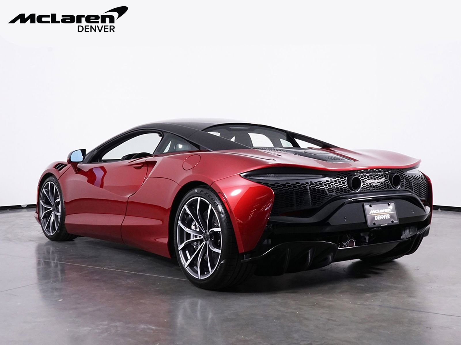 New 2026 McLaren Artura image 3