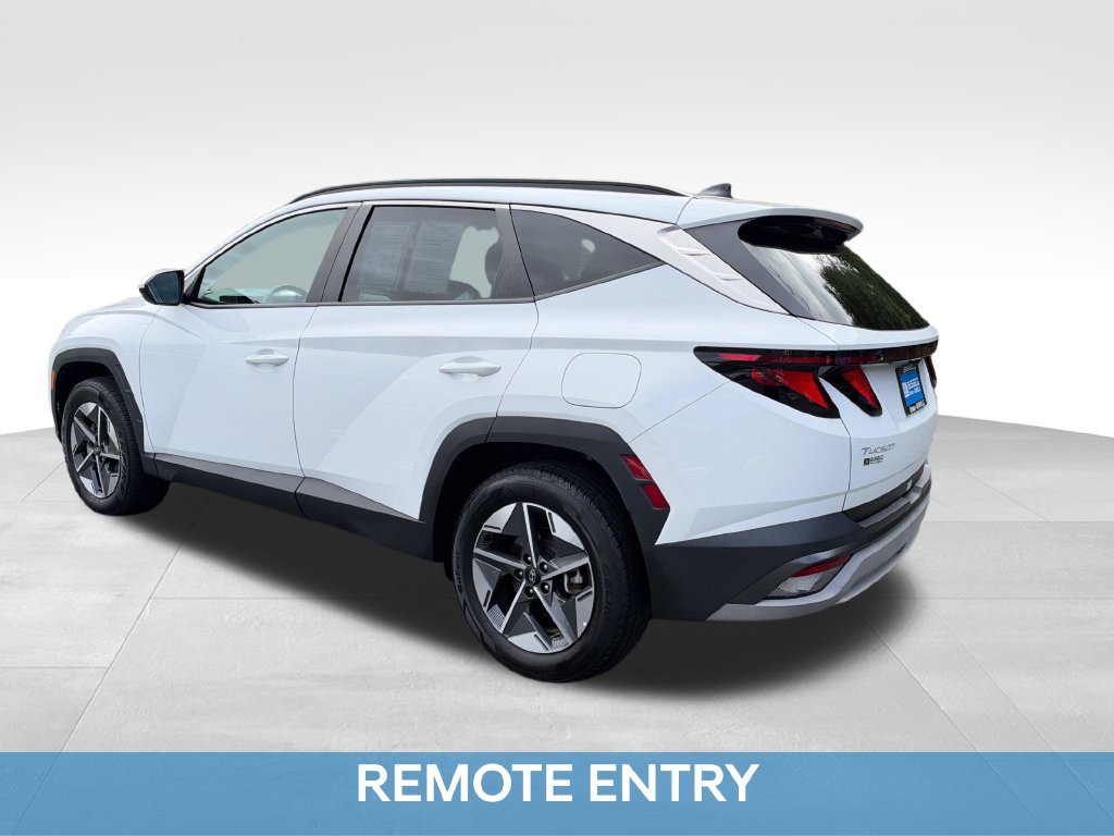 Used 2025 Hyundai Tucson SEL AWD/4WD image 4