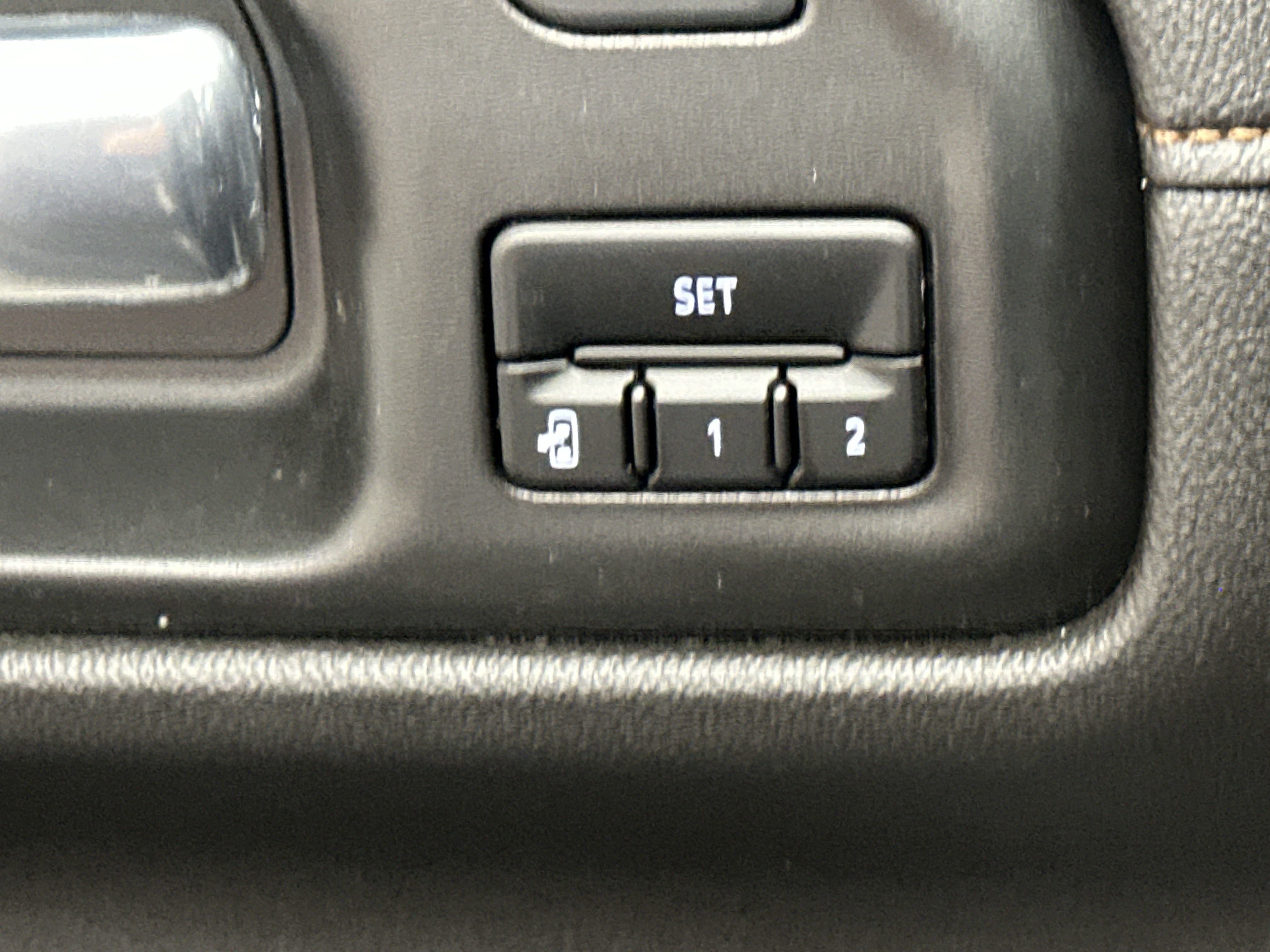 Used 2020 GMC Sierra 1500 AT4 w/ AT4 Preferred Package image 43