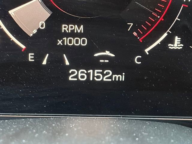 Used 2025 GMC Yukon Denali image 16