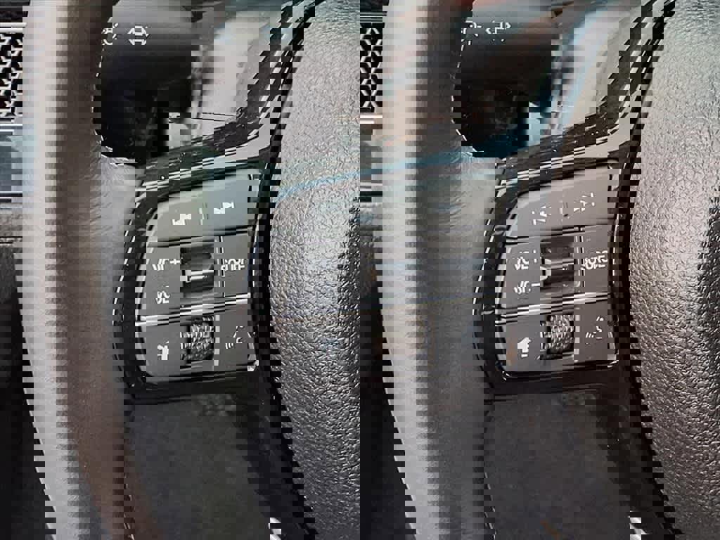 Used 2023 Honda Civic EX-L image 17